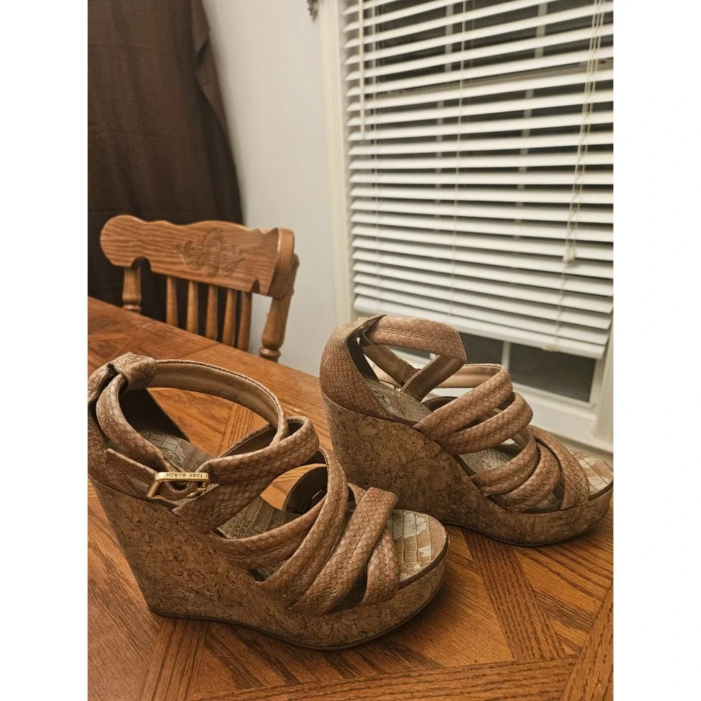 Tory Burch Wedge‎ Espadrille Sandals, Sz7, Tan Straps.